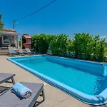 House Lavanda Tatil Evi *