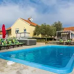 House Lavanda Дом отдыха *