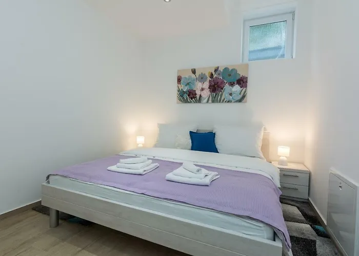 House Lavanda *